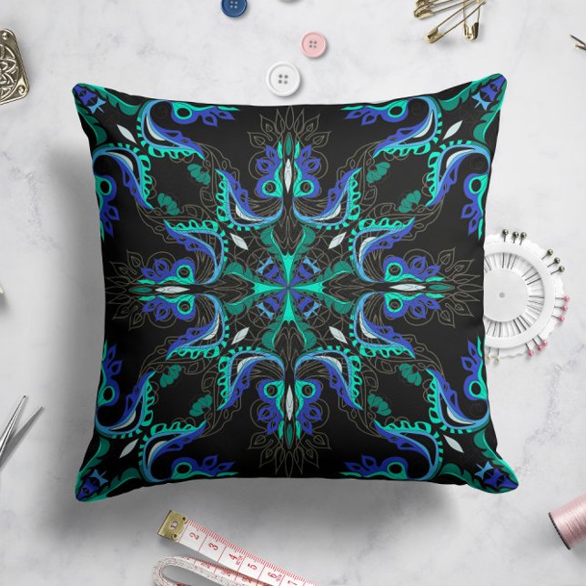 Celestial Bloom Star Pillow in Black Kussen (Creator heeft geüpload)