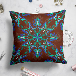 Celestial Bloom Star Pillow in Bruin Kussen