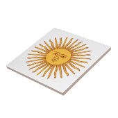 Celestial geel zonneschijn gezicht op wit stijlvol tegeltje (Zijkant)