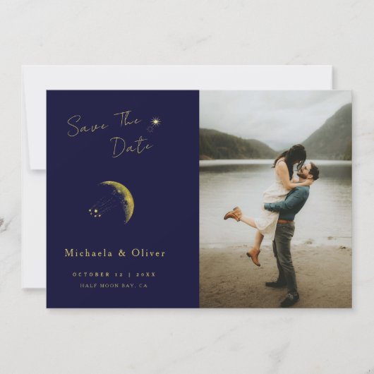Celestial Midnight Blue Gouden Maan Foto Bruiloft Save The Date (Voorkant)