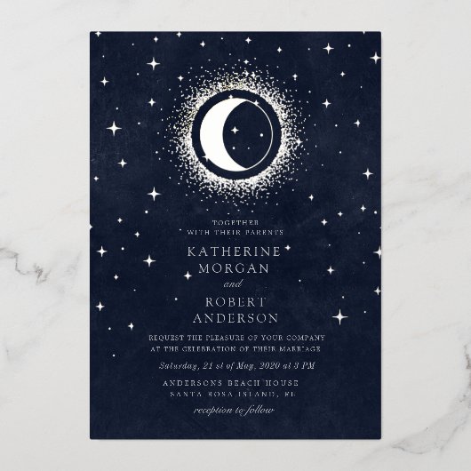 Celestial Midnight Blue Sterren Maan Bruiloft Folie Uitnodiging (Voorkant)