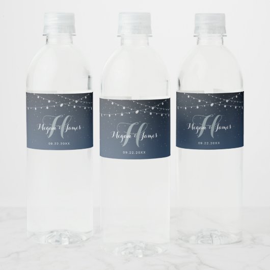 Celestial Navy Blue Sterrennacht Wedding Monogram Waterfles Etiket (Flessen)