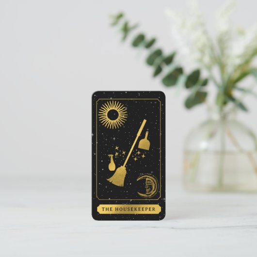 Celestial Tarot Logo Zwart Goud Schoonmaak Maid Visitekaartje (Staand voorkant)