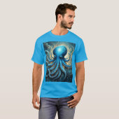 Celestial Waves: De Blauwe Octopus Fractal Art T-shirt (Voorkant volledig)