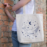 Celestial Whale Tote Bag<br><div class="desc">Kunstillustratie van een walvis op een achtergrond van sterren en een maan.</div>