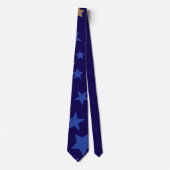 Celestial Whispers Necktie - Blauwe Sterren op de Stropdas (Voorkant)