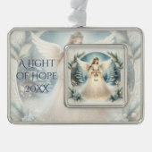 Celestial Winter Angel Lantern of Hope Verzilverd Omlijst Ornament (Voorkant)