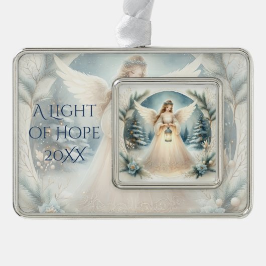 Celestial Winter Angel Lantern of Hope Verzilverd Omlijst Ornament (Voorkant)