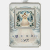 Celestial Winter Angel Lantern of Hope Verzilverd Omlijst Ornament (Voorkant)