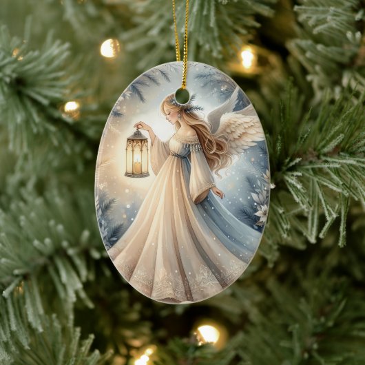 Celestial Winter Angel Lantern of Peace Keramisch Ornament (Boom)