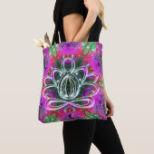 Celestial Zen Lotus Tote Bag (Dichtbij)