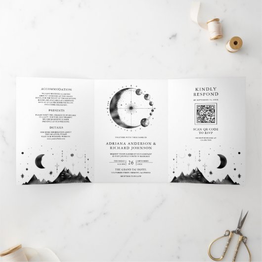 Celestial zwart witte halve maan fasen bruiloft drieluik uitnodiging (Binnen)