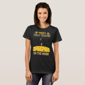 Cello-leraar op de maan t-shirt (Voorkant volledig)