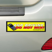 CELTELEFOONS EN RIJDEN VERMENIGEN BUMPERSTICKER NI (Op auto)