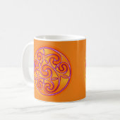 Celtic Art Spiral Design Coffee Mok (Voorkant links)