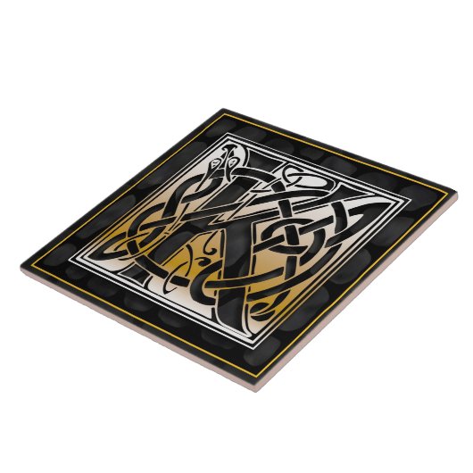 Celtic Black Stone M Monogram Initiaal Tile Tegeltje (Zijkant)