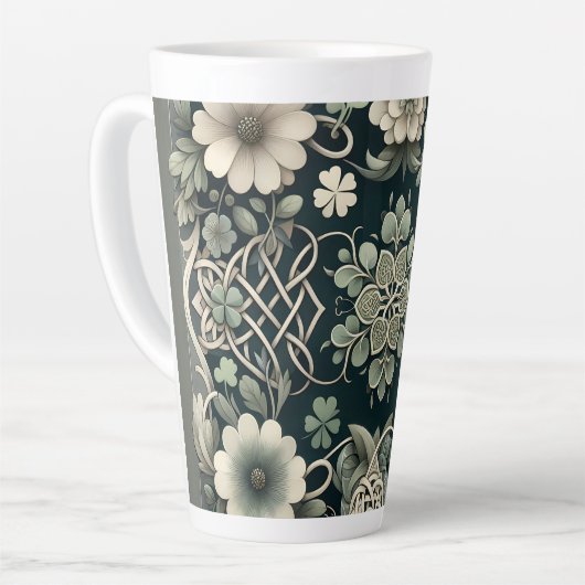 Celtic Clover Floral Charm Latte Mok (Linkerhoek)