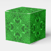 Celtic Clover  Green Fractal Kaleidoscope Bedankdoosjes (Voorkant Zijde)