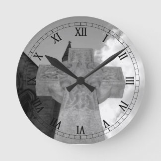 Celtic Cross Clock Ronde Klok