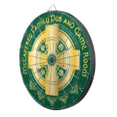 Celtic Cross en Knot Letter M Monogram en Naam Dartbord (Voorkant Rechts)