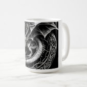 Celtic Dragon Elegance: Zwart & Grijs Abstract Tat Koffiemok (Voorkant rechts)