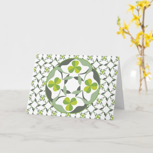 Celtic geïnspireerd Shamrock Pattern St. Patrick's Kaart (Gele Bloem)