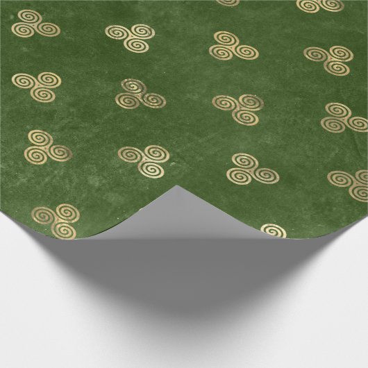 Celtic Green Gold Triple Spiral Cadeaupapier (Hoek)