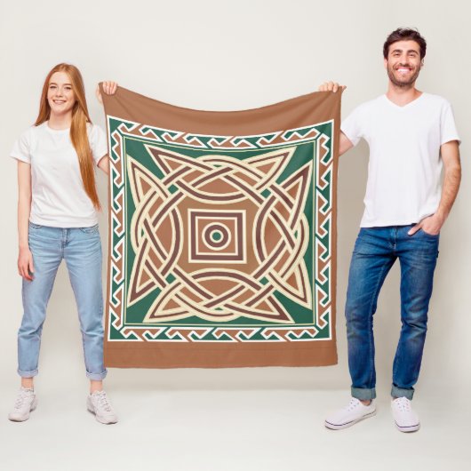 Celtic Kells Fleece Deken (In situ)