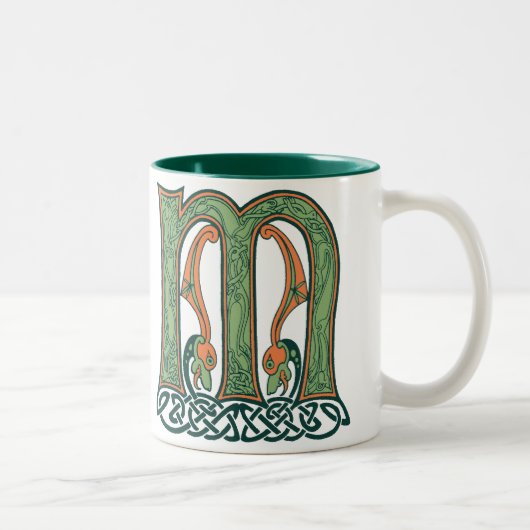 Celtic Knot Letter M, Irish Design Tweekleurige Koffiemok (Rechts)