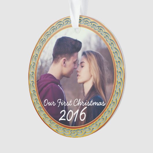 Celtic Knot Lijst & "Our First Kerstmis" Ornament (voorkant)