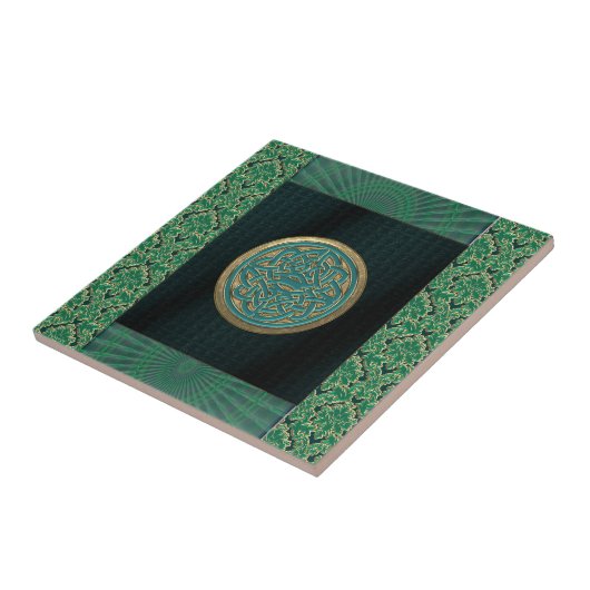 Celtic Knot on Black and Green Brocade Pattern Tegeltje (Zijkant)