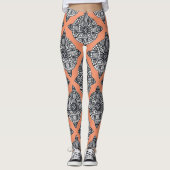 Celtic Knot Pattern in Your Color Choice Leggings (Voorkant)