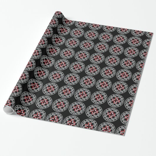 Celtic Knot Red Metallic Cadeaupapier (Uitgerold)