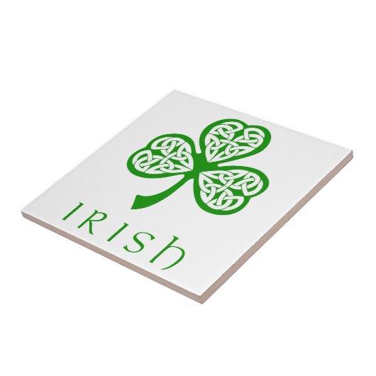 Celtic Knot Shamrock over Irish text Tegeltje (Zijkant)