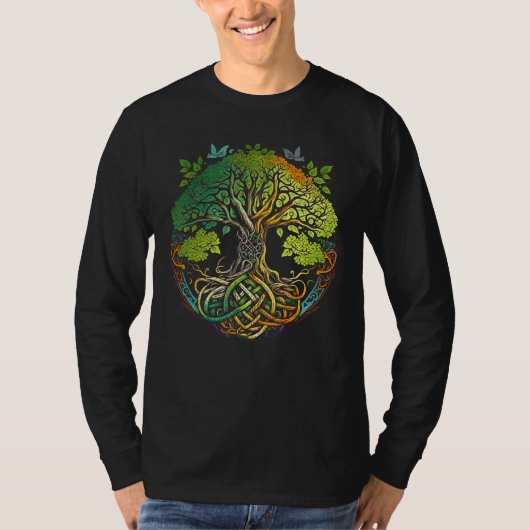 Celtic knot tree life or Gaelic knotwork Oak of li T-shirt (Voorkant)