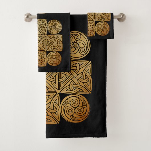Celtic Knotwork Cross Bad Handdoek (Insitu)