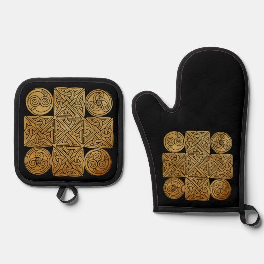 Celtic Knotwork Cross Ovenwant & Pannenlap Set (Voorkant)