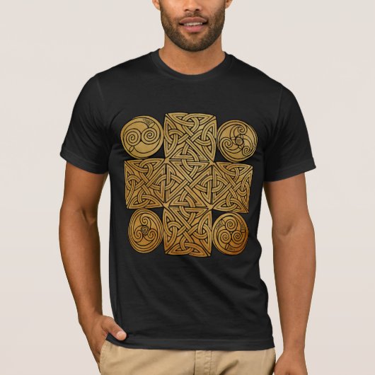 Celtic Knotwork Cross T-shirt (Voorkant)