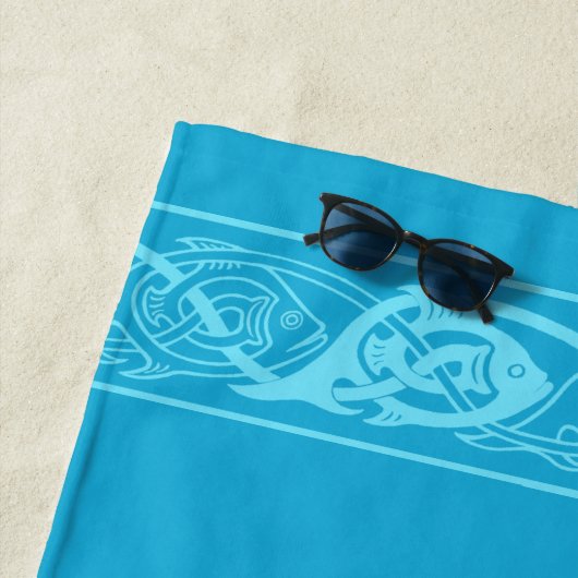 Celtic Knotwork Fish in Blue Beach Towel Strandlaken (In situ)