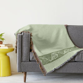 Celtic Knotwork Fish in Green Deken