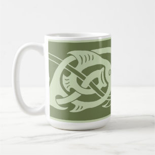 Celtic Knotwork Fish in Green Koffiemok