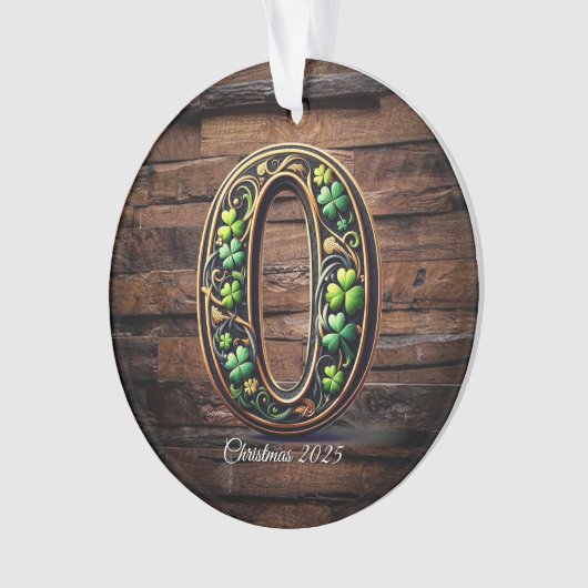 Celtic monogram letter ornament (voorkant)