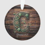 Celtic monogram letter ornament (voorkant)