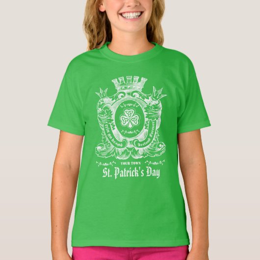 Celtic Shamrock Crest St. Patrick's Day T-shirt (Voorkant)