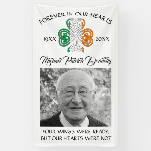 Celtic Shamrock Funeral Memorial Spandoek (Verticaal)