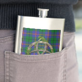 Celtic Trinity Knot en Clan Carmichael Heupfles (Voorbeeld)