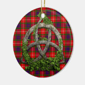 Celtic Trinity Knot en Clan Fraser Tartan Keramisch Ornament (Links)