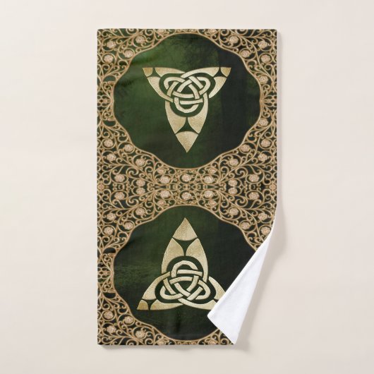 Celtic Trinity Knot op Forest Shadows Bad Handdoek (Handdoek)