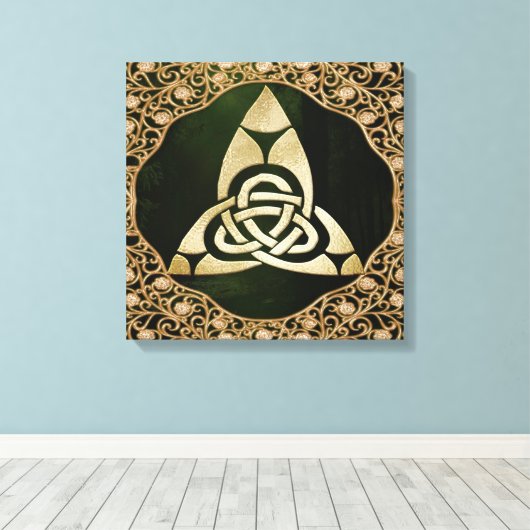 Celtic Trinity Knot op Forest Shadows Canvas Afdruk (Insitu (Houten vloer))