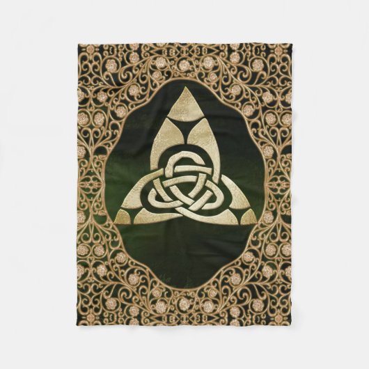 Celtic Trinity Knot op Forest Shadows Fleece Deken (Voorkant)